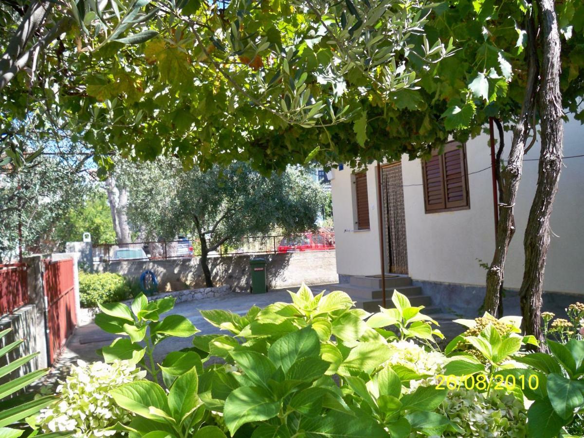 Apartment Ivano Vodice Eksteriør billede